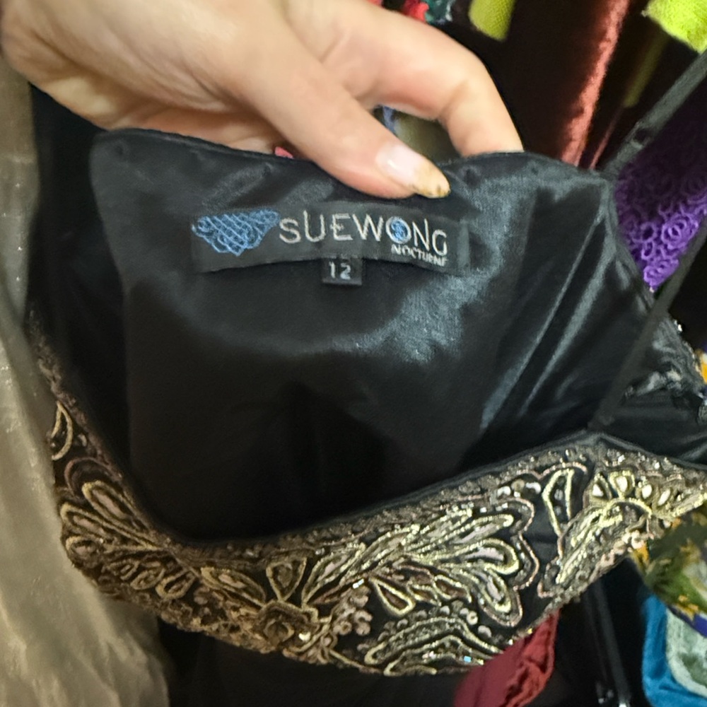 Sue Wong Black and Gold Mini Dress